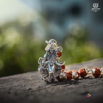 the-spiritual-significance-of-a-shiva-pendant-a-symbol-of-divine-power-big-0