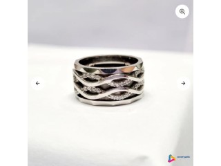 How to Style Your Silver Thumb Ring for Men: Tips and Ideas