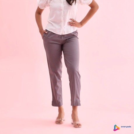 trousers-pants-for-women-a-style-guide-for-every-occasion-big-0